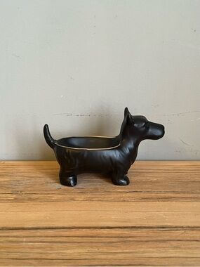 Matte Black Scottie Dog Trinket Dish with Gold Trim
